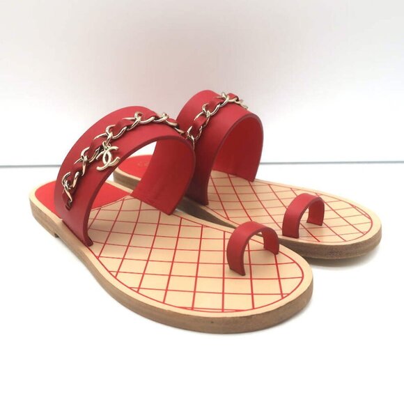 Chanel 19C CC Chain Toe-Strap Flat Slide Sandals Red Leather Size 37.5 - Picture 1 of 13
